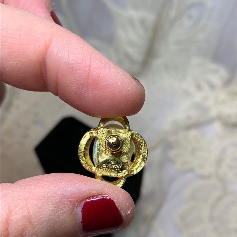 Authentic Vintage Givenchy Faux Pearl Stud Earrings - Picture 6 of 14